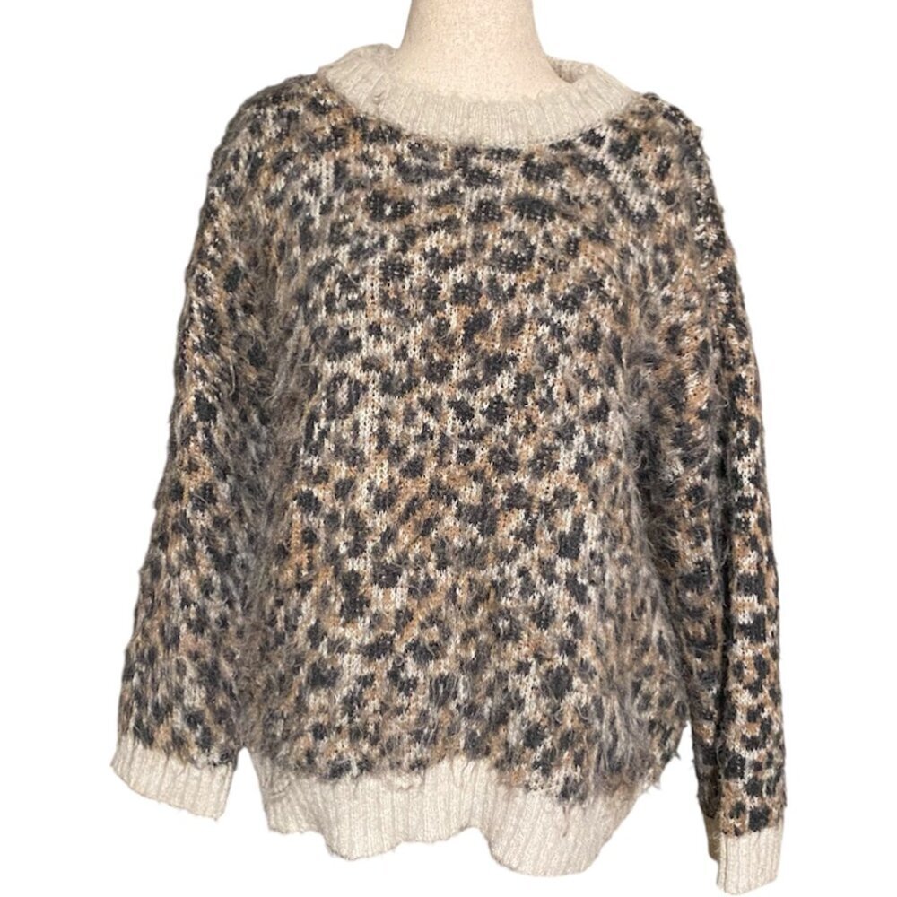 Wild Fable Fuzzy Leopard Print Sweater Size XXL